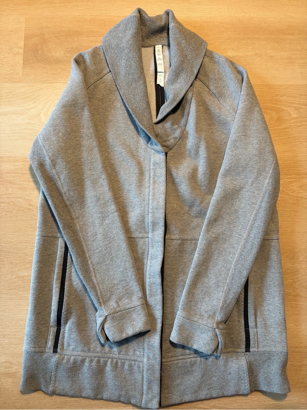 Lululemon Yin to My Yang Jacket Heather Grey Size 10